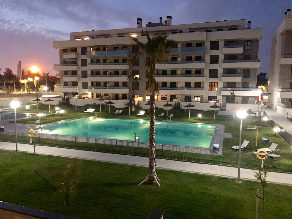 Playa Los Alamos, Descanso Y Ocio En توريمولينوس المظهر الخارجي الصورة